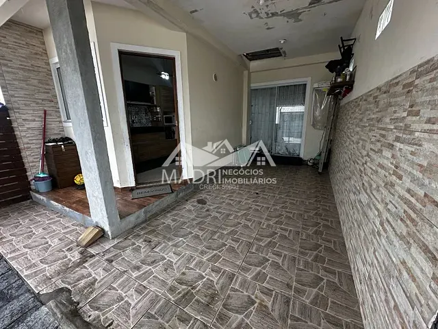 Casa com 117m² 2 quartos e 1 banheiro, à venda, no bairro Bela Vista em Palhoça