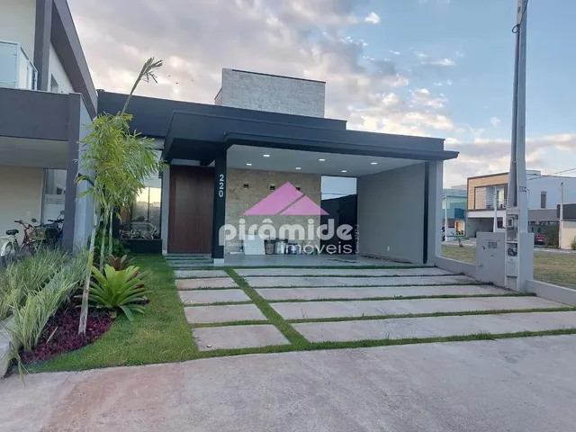 Casa com 10m² 3 quartos e 3 banheiros, à venda, no bairro Jardim Jacinto em Jacareí