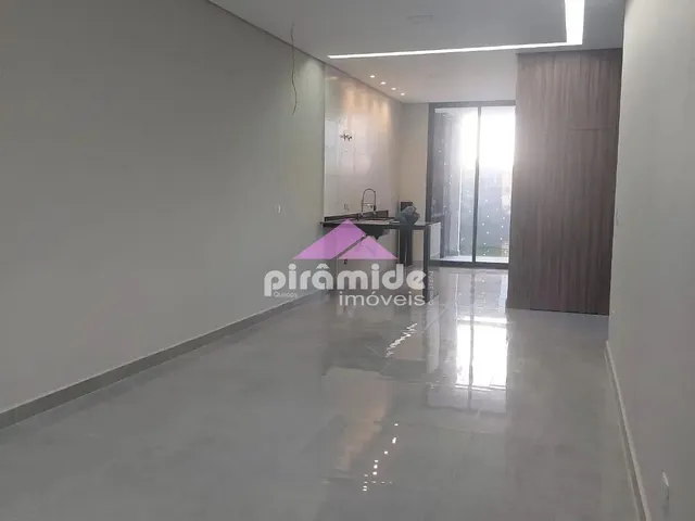 Casa com 10m² 3 quartos e 3 banheiros, à venda, no bairro Jardim Jacinto em Jacareí