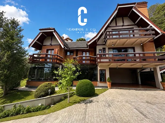 Casa com 1115m² 4 quartos e 5 banheiros, à venda, no bairro Condomínio Jardim Véu da Noiva em Campos do Jordão