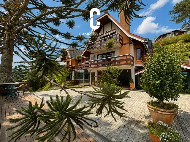 Casa com 1115m² 4 quartos e 5 banheiros, à venda, no bairro Condomínio Jardim Véu da Noiva em Campos do Jordão