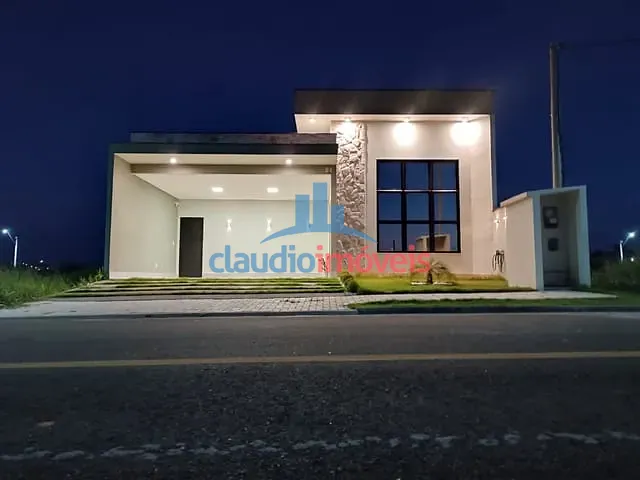 Casa com 250m² 3 quartos e 2 banheiros, à venda, no bairro Colinas em Porto Real