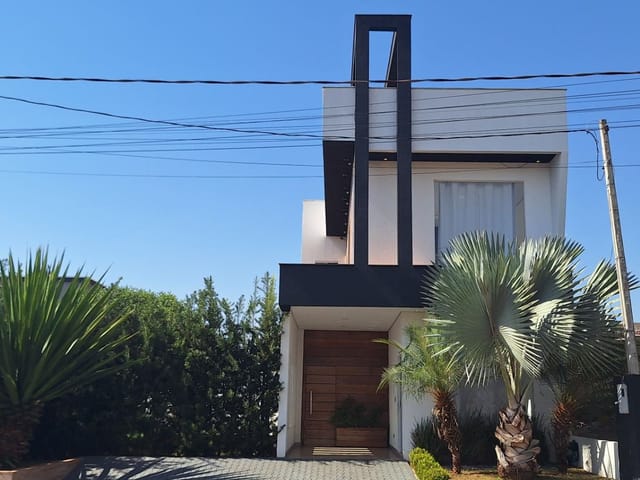 Casa com 250m² 2 quartos e 4 banheiros, à venda ou para alugar, no bairro Loteamento Morada das Flores em Cambé