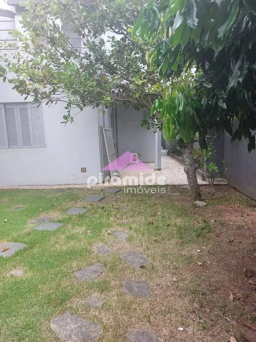 Casa, 4 quartos, 223 m² - Foto 8