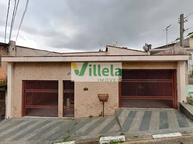 Casa com 200m² 2 quartos e 2 banheiros, à venda, no bairro Vila Perreli em Poá