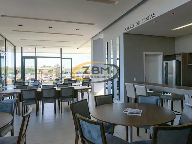 Casa com 264m² 3 quartos e 3 banheiros, à venda, no bairro Conjunto Habitacional Alexandre Urbanas em Londrina