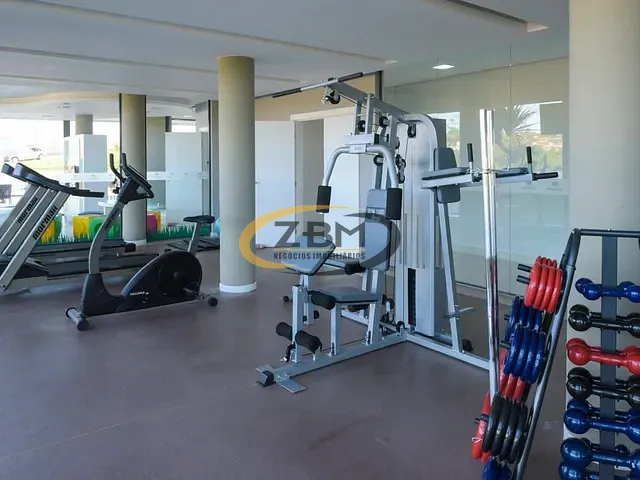 Casa com 264m² 3 quartos e 3 banheiros, à venda, no bairro Conjunto Habitacional Alexandre Urbanas em Londrina