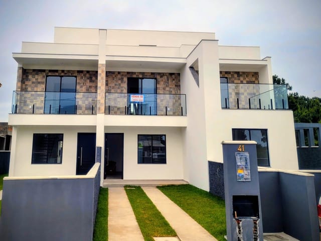 Casa com 109m² 3 quartos e 2 banheiros, à venda, no bairro São João do Rio Vermelho em Florianópolis