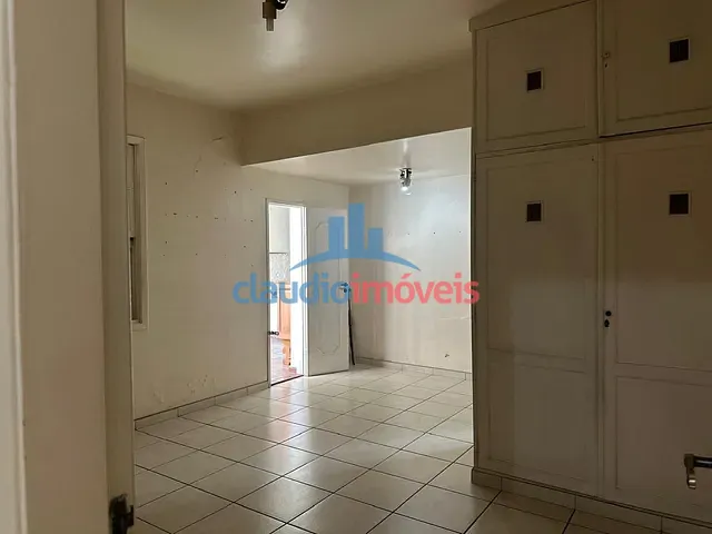 Casa 6 quartos e 4 banheiros, à venda, no bairro Laranjal em Volta Redonda