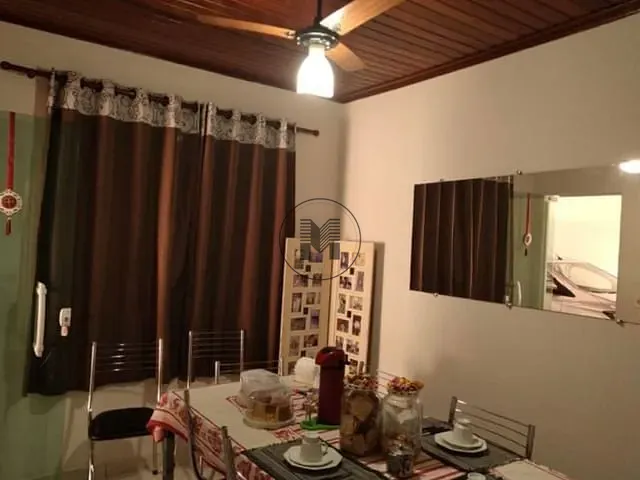 Casa com 170m² 3 quartos e 2 banheiros, à venda, no bairro Parque São Francisco em Guaratinguetá