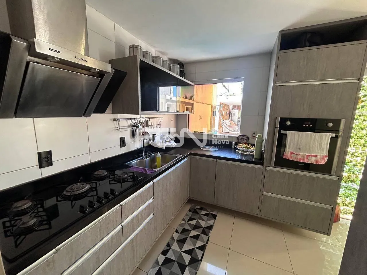 Casa, 4 quartos, 236 m² - Foto 32