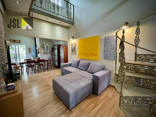 Casa com 180m² 3 quartos e 2 banheiros, à venda, no bairro Jardim Santo Antônio em Caçapava