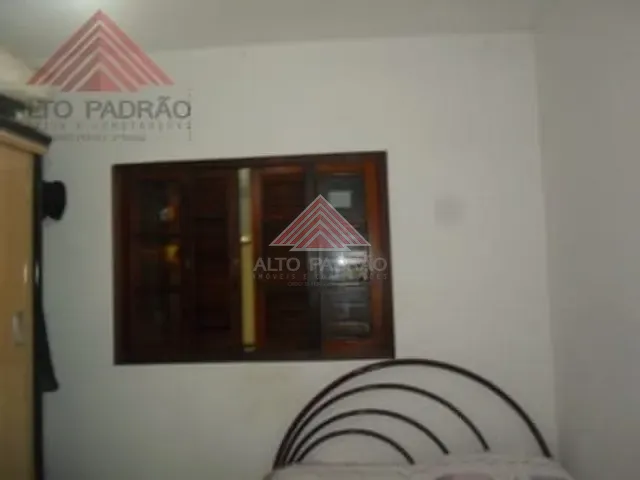 Casa com 100m² 3 quartos e 1 banheiro, à venda, no bairro Jardim Ipê em Mauá