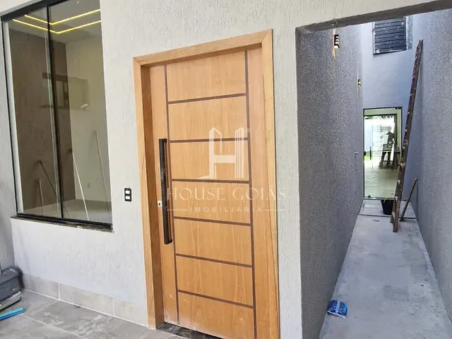 Casa com 270m² 3 quartos e 4 banheiros, à venda, no bairro Jardim Helvécia em Aparecida de Goiânia
