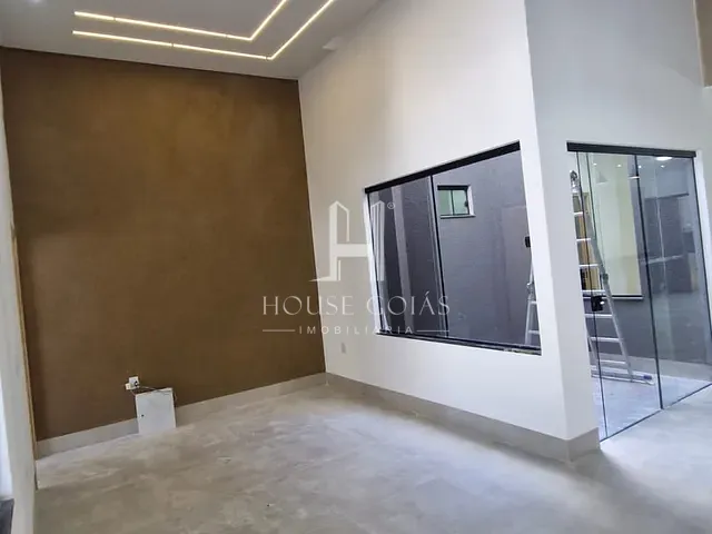 Casa com 270m² 3 quartos e 4 banheiros, à venda, no bairro Jardim Helvécia em Aparecida de Goiânia