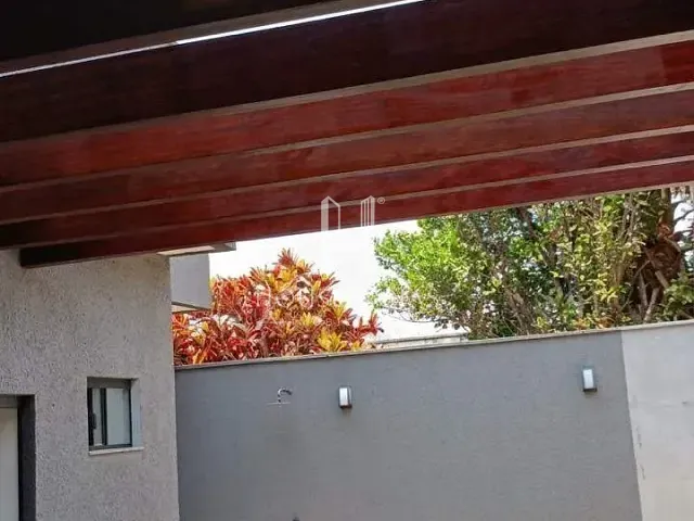 Casa com 210m² 3 quartos e 4 banheiros, à venda, no bairro Cardoso Continuação em Aparecida de Goiânia