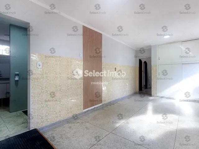 Casa com 200m², para alugar, no bairro Vila Bocaina em Mauá