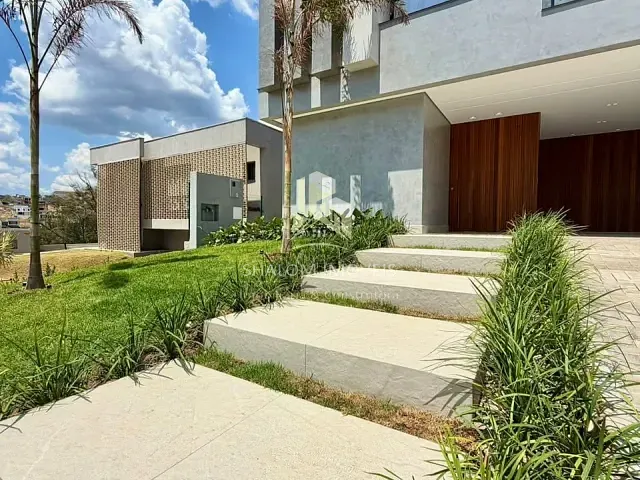 Casa com 465m² 4 quartos e 5 banheiros, à venda, no bairro Alphaville Vespasiano em Vespasiano