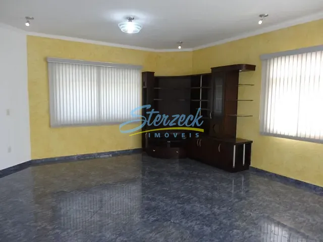 Casa com 500m² 3 quartos e 5 banheiros, à venda, no bairro Villaggio Capríccio em Louveira