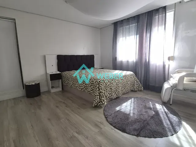 Casa com 455m² 3 quartos e 3 banheiros, para alugar, no bairro Ideal em Novo Hamburgo