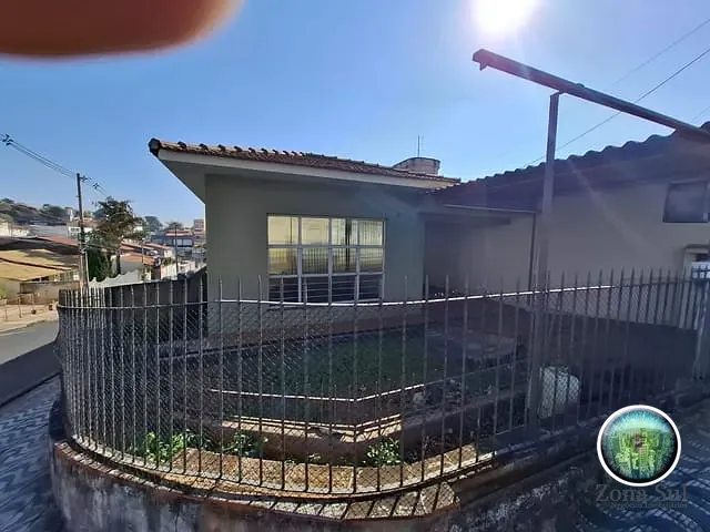 Casa 2 quartos e 2 banheiros, à venda, no bairro Centro em Votorantim