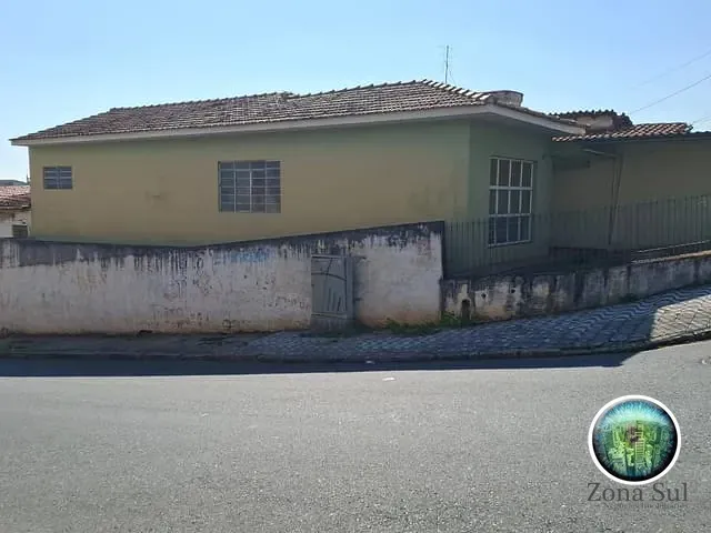Casa 2 quartos e 2 banheiros, à venda, no bairro Centro em Votorantim