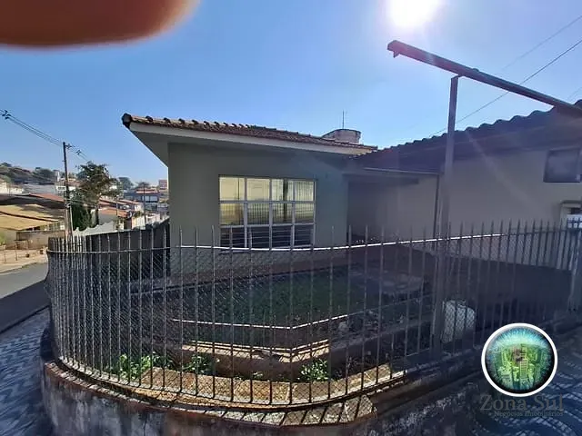 Casa 2 quartos e 2 banheiros, à venda, no bairro Centro em Votorantim