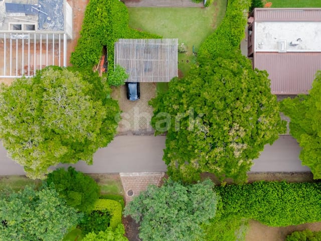 Casa com 1500m² 4 quartos e 5 banheiros, para alugar, no bairro Porto Feliz em Porto Feliz