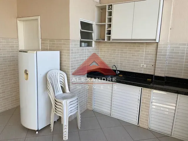 Casa com 312m² 3 quartos e 4 banheiros, à venda, no bairro Vila Tesouro em São José dos Campos