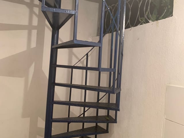 Casa 2 quartos e 3 banheiros, à venda, no bairro Parque Santo Antônio em Campos dos Goytacazes