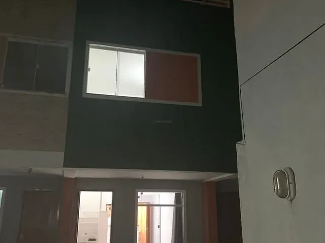 Casa 2 quartos e 3 banheiros, à venda, no bairro Parque Santo Antônio em Campos dos Goytacazes