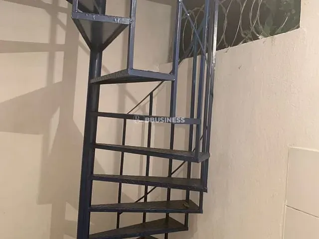 Casa 2 quartos e 3 banheiros, à venda, no bairro Parque Santo Antônio em Campos dos Goytacazes