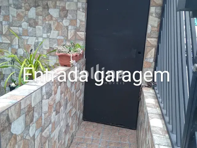 Casa com 160m² 2 quartos e 2 banheiros, à venda, no bairro Jardim Marilu em Carapicuíba