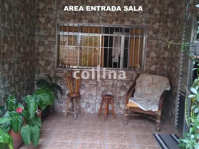 Casa com 160m² 2 quartos e 2 banheiros, à venda, no bairro Jardim Marilu em Carapicuíba