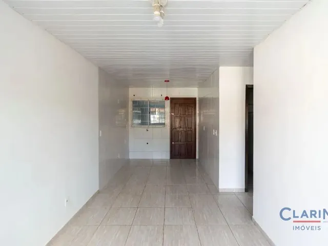 Casa 2 quartos e 1 banheiro, à venda, no bairro BUTIATUVA em Campo Largo