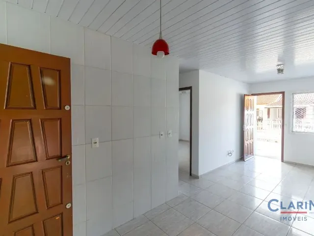 Casa 2 quartos e 1 banheiro, à venda, no bairro BUTIATUVA em Campo Largo