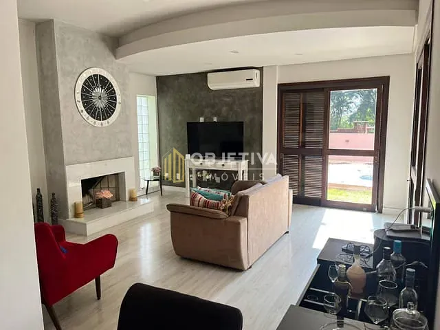 Casa com 825m² 3 quartos e 3 banheiros, à venda, no bairro Vila Nova em Novo Hamburgo