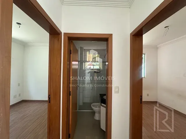 Casa 2 quartos e 3 banheiros, à venda, no bairro Candelária em Belo Horizonte