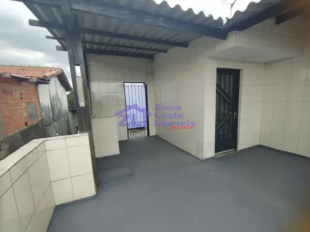 Casa com 100m² 3 quartos e 1 banheiro, para alugar, no bairro Parque Savoi City em São Paulo