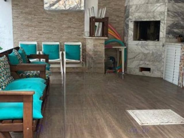 Casa com 360m² 4 quartos e 5 banheiros, à venda, no bairro Alphaville em Santana de Parnaíba