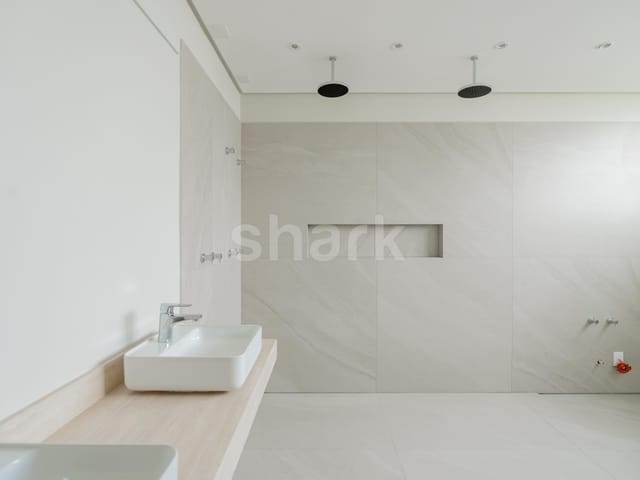 Casa com 420m² 5 quartos e 7 banheiros, à venda, no bairro Cidade Tamboré em Santana de Parnaíba