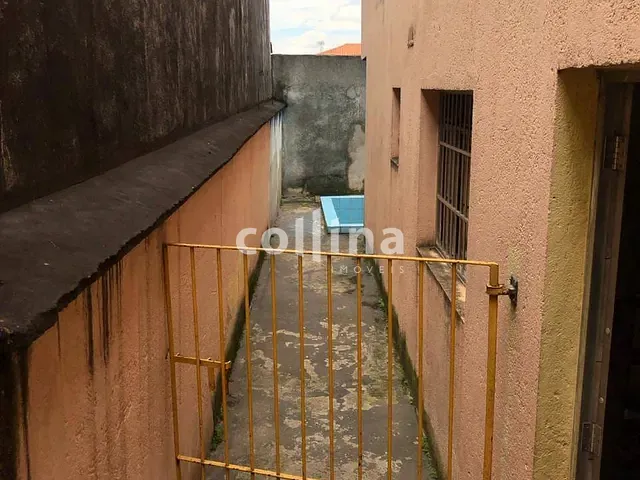 Casa com 130m² 1 quarto e 1 banheiro, à venda, no bairro Jardim Maria Rita em Carapicuíba