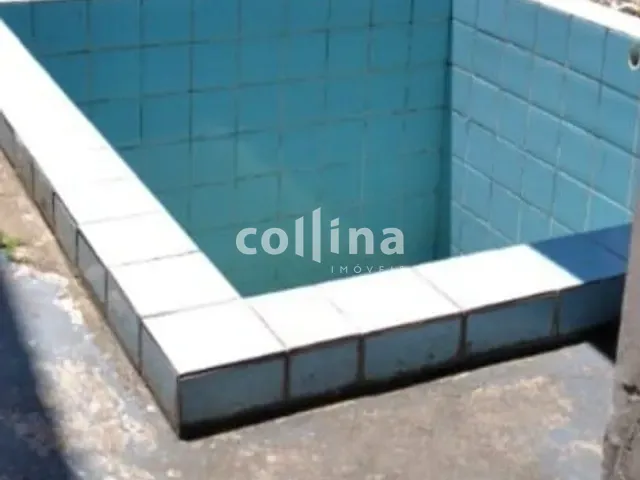 Casa com 130m² 1 quarto e 1 banheiro, à venda, no bairro Jardim Maria Rita em Carapicuíba