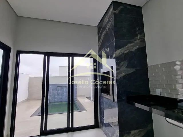 Casa com 250m² 3 quartos e 3 banheiros, à venda, no bairro imperial em Cuiabá
