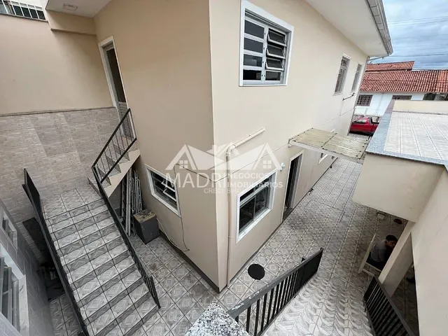Casa 3 quartos e 2 banheiros, à venda, no bairro Forquilhinha em São José