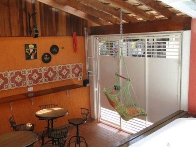 Foto do Casa - Casa com 3 dormitórios à venda, 250 m² por R$ 650.000,00 - Jardim Flórida - São Roque/SP | Pitale Imóveis Ltda.