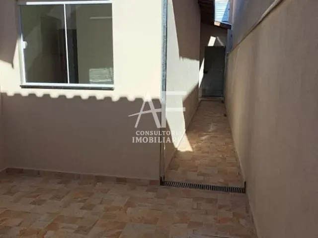 Casa com 125m² 2 quartos e 1 banheiro, à venda, no bairro Mombaça em Pindamonhangaba
