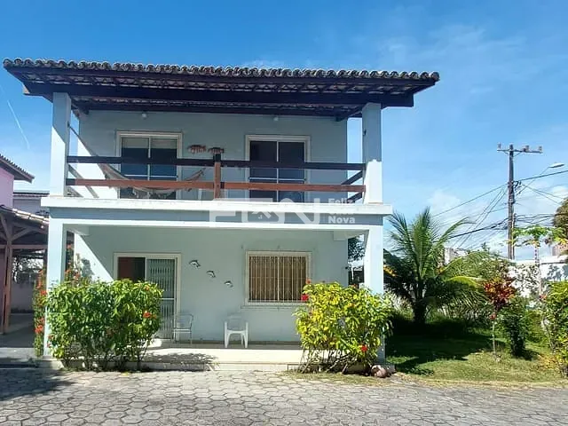 Casa 3 quartos e 4 banheiros, à venda, no bairro Buraquinho em Lauro de Freitas