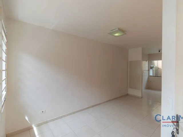 Casa 2 quartos e 1 banheiro, à venda, no bairro Vila Glória em Campo Largo