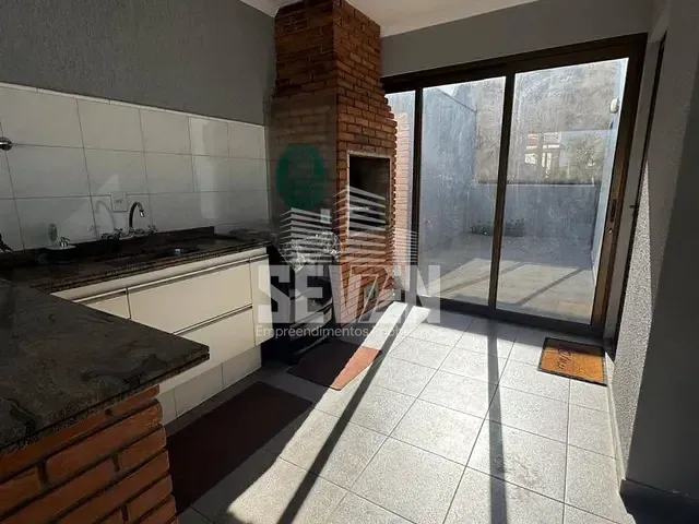 Casa 4 quartos e 2 banheiros, à venda, no bairro Jardim Estoril III em Bauru